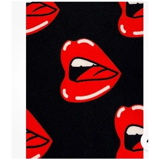 Lularoe  T/C Leggings 2020 Lips Rock and Roll Black, Valentine's Day, Soft, sexy - Image 9