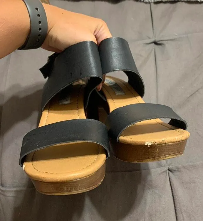 Madden Girl Black Heels - Image 2