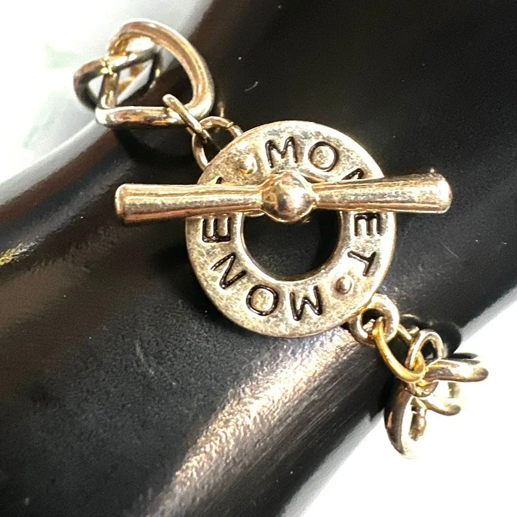 Monet Gold - Image 4