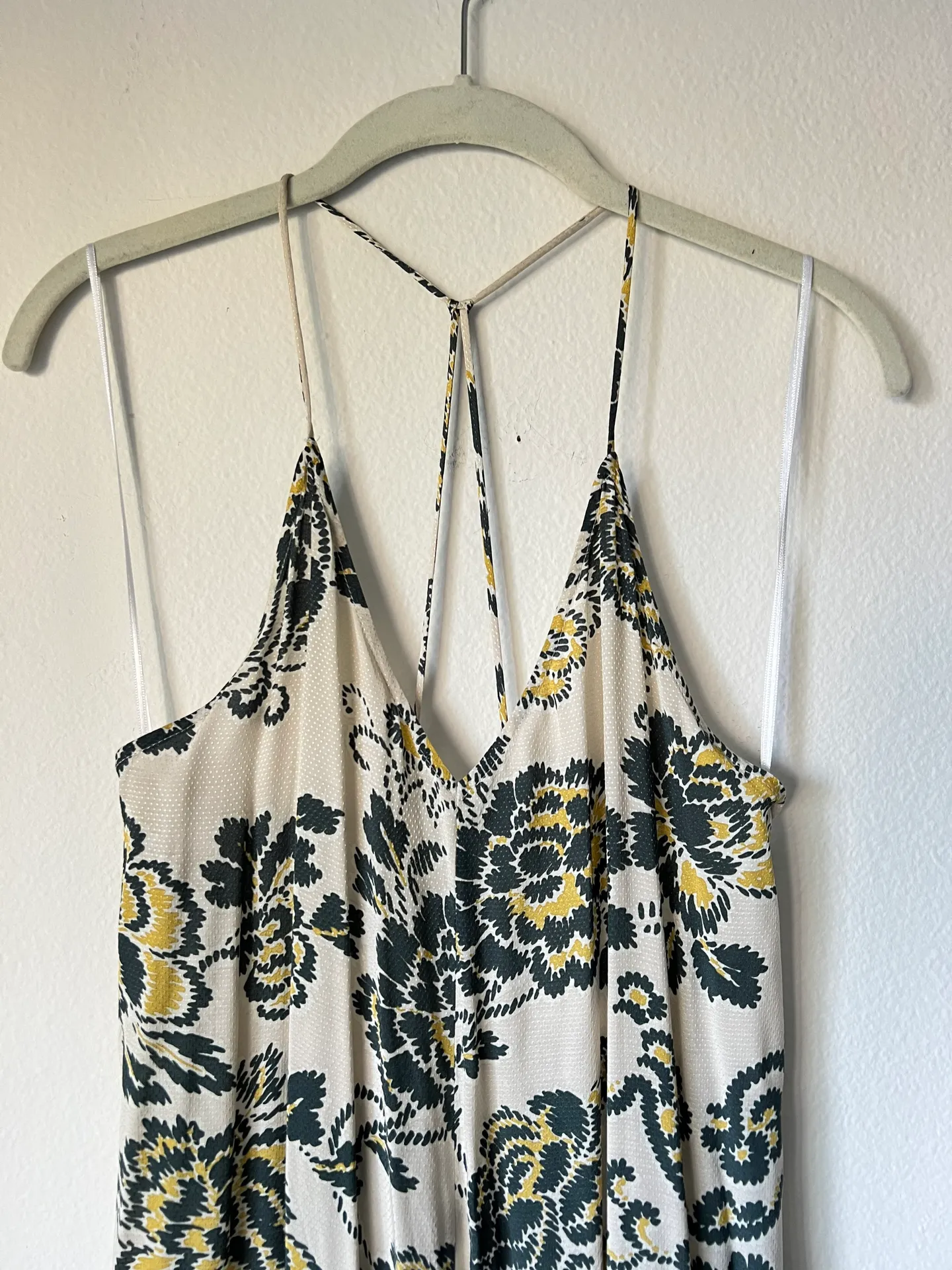 Asymmetrical High Low Floral Dress - Image 3