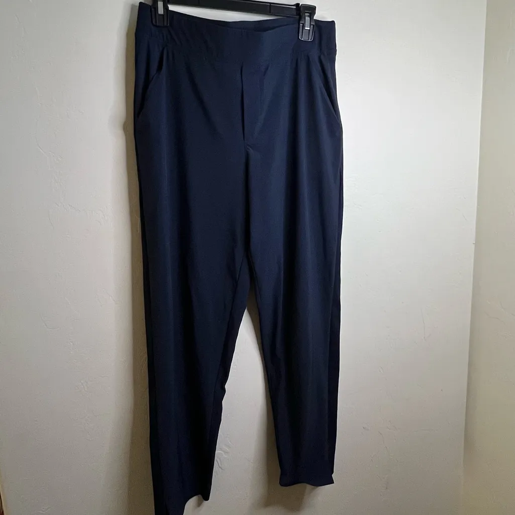 Athleta Brooklyn Mid Rise Ankle Pant size 10 - Image 2
