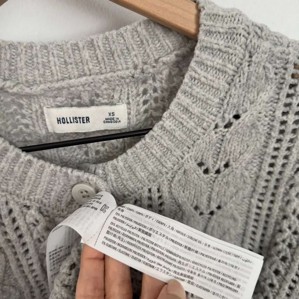 Hollister XS Cable Knit Cardigan Eyelet Grey Coquette Minimal Preppy - Image 2