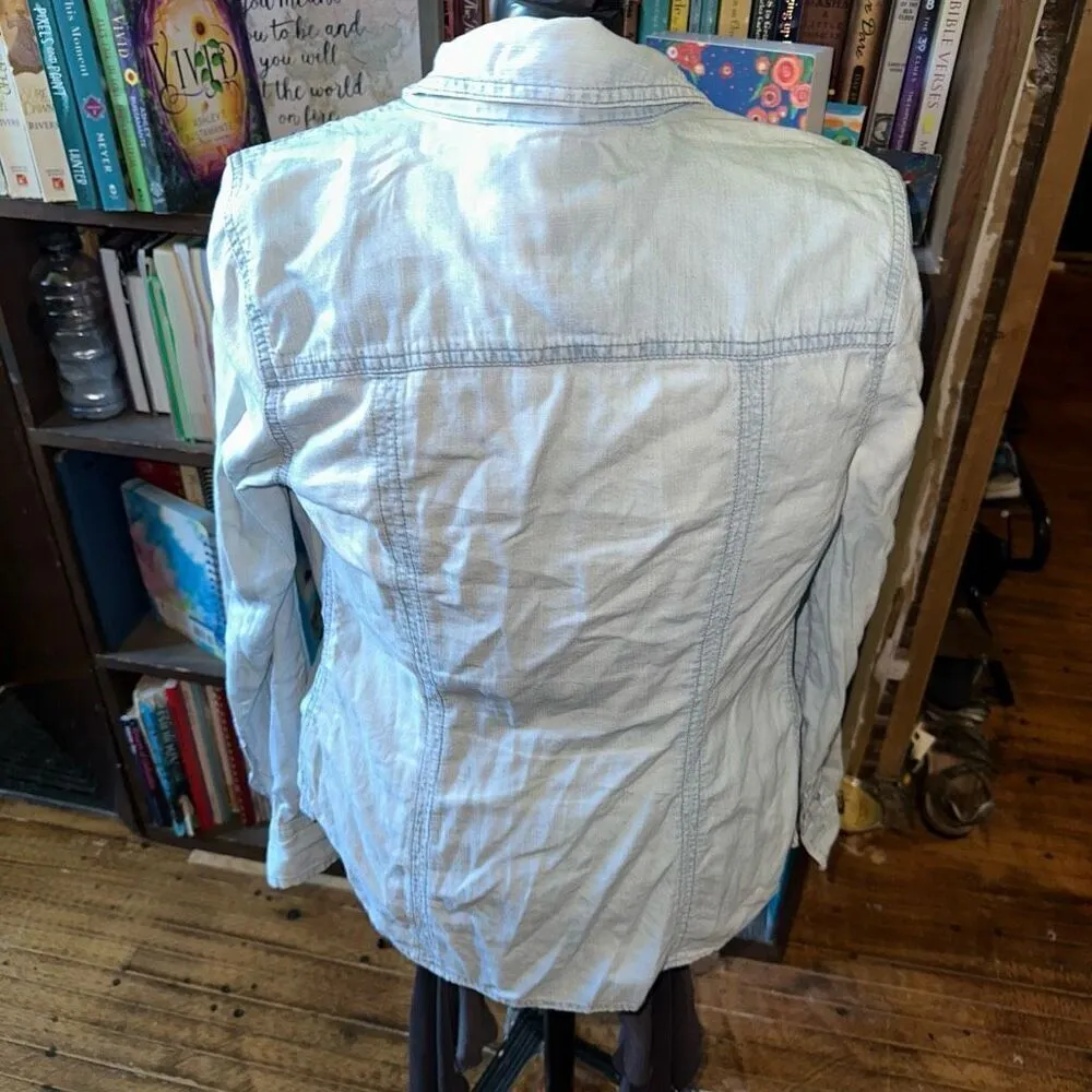 Sonoma distressed light wash button down XS shirt - Image 2