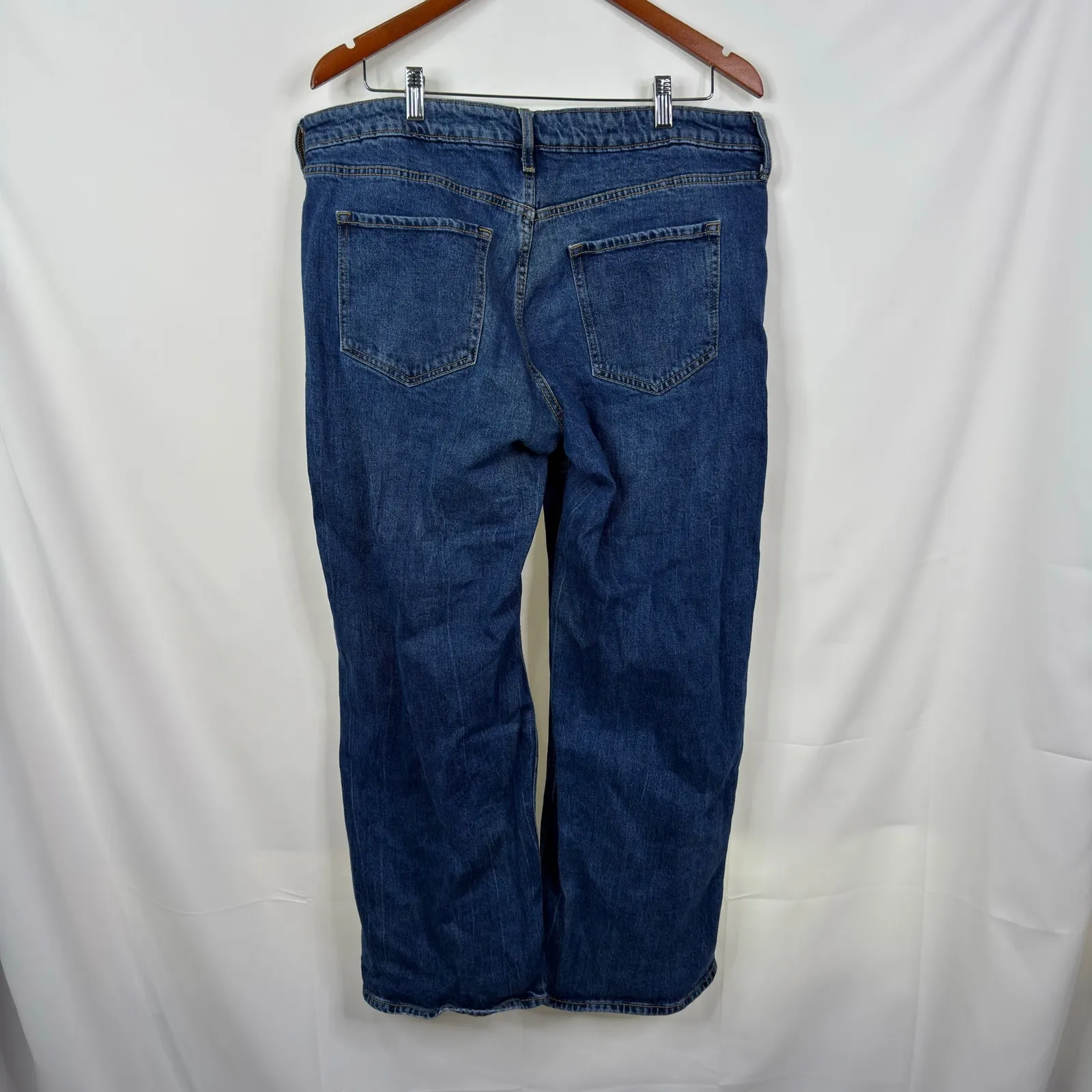 Old Navy Mid Rise Wide Leg Petite Jeans Dark Wash Size 14 - Image 5