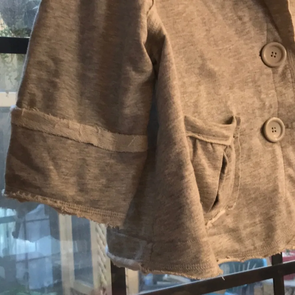 Light jacket and pink top Gray Size undefined - Image 4