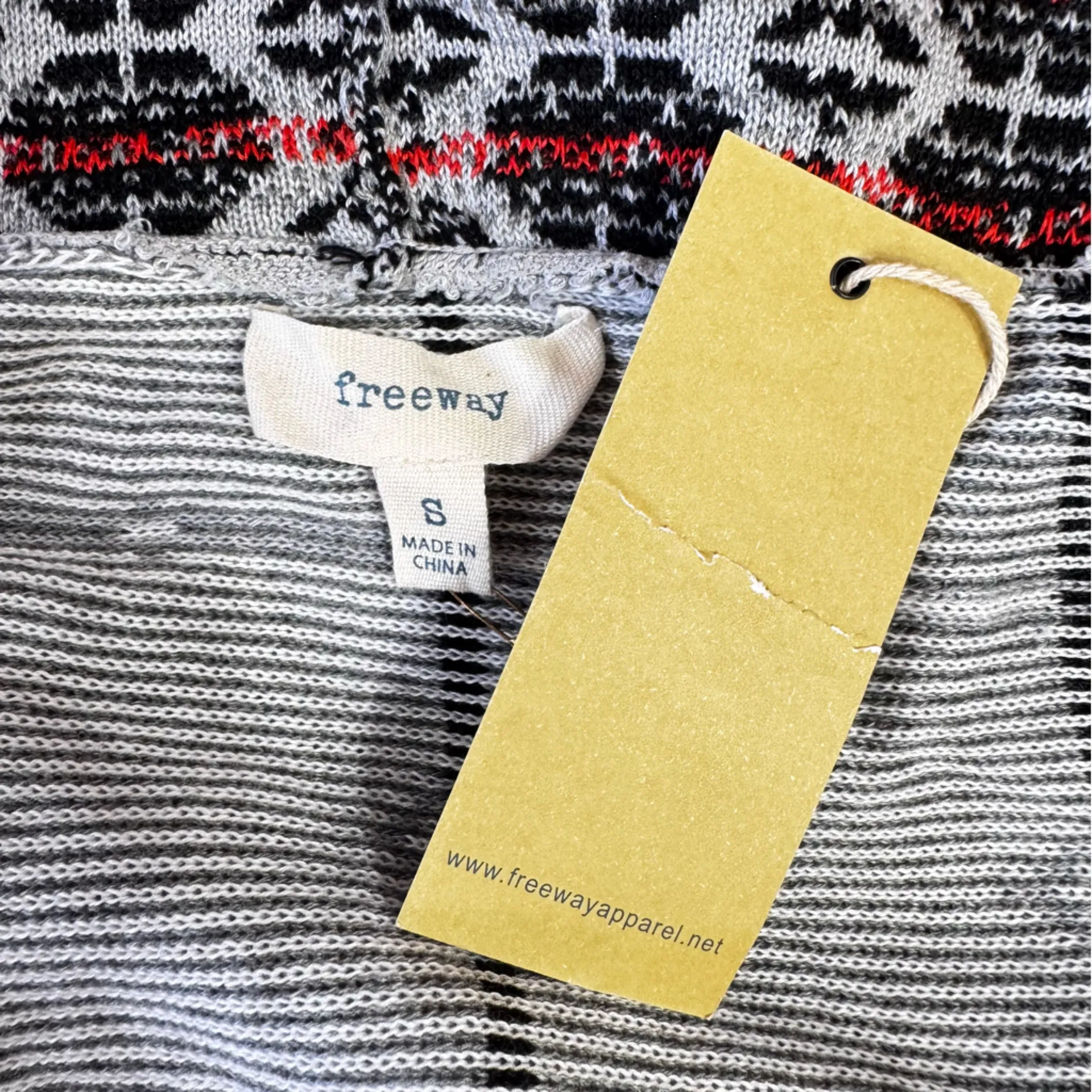 Freeway Southwestern Aztec Print Gray Belted Wrap Asymmetric Hem Draped Front - Image 7