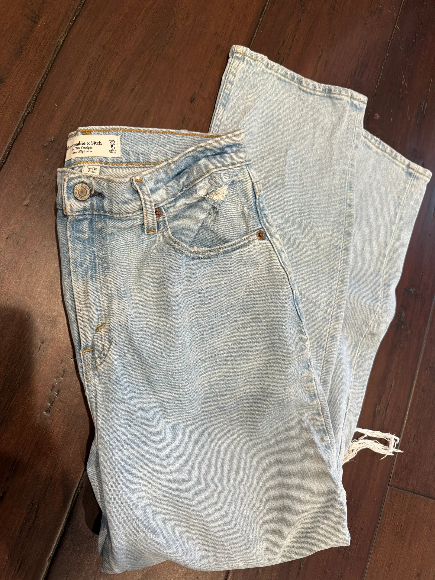 Abercrombie And Fitch Jeans  - Image 3