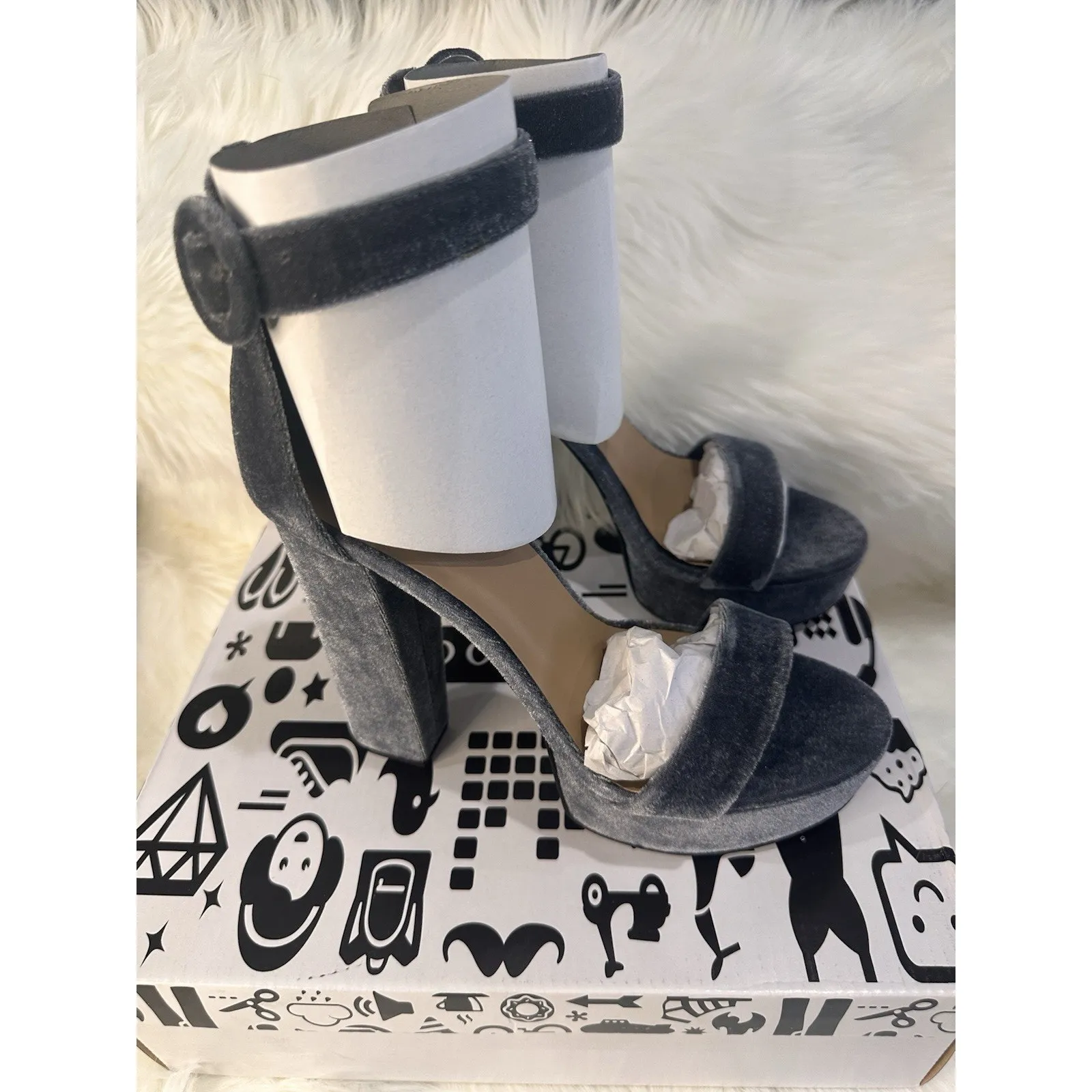 New: Bamboo Velvet Gray Ankle Strap Platform High Heels Y2K Chunky Heels - Image 3