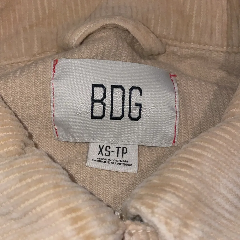 BDG cream cropped corduroy jacket - Image 2