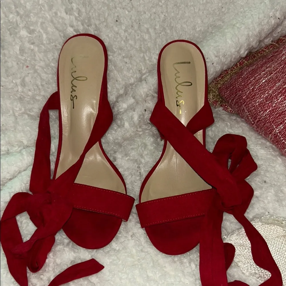 Lulus  Red Heeled Sandals with Knotted Design - Image 2