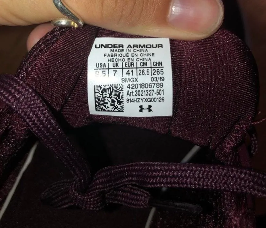 Under Armour Maroon Shoes - Image 4
