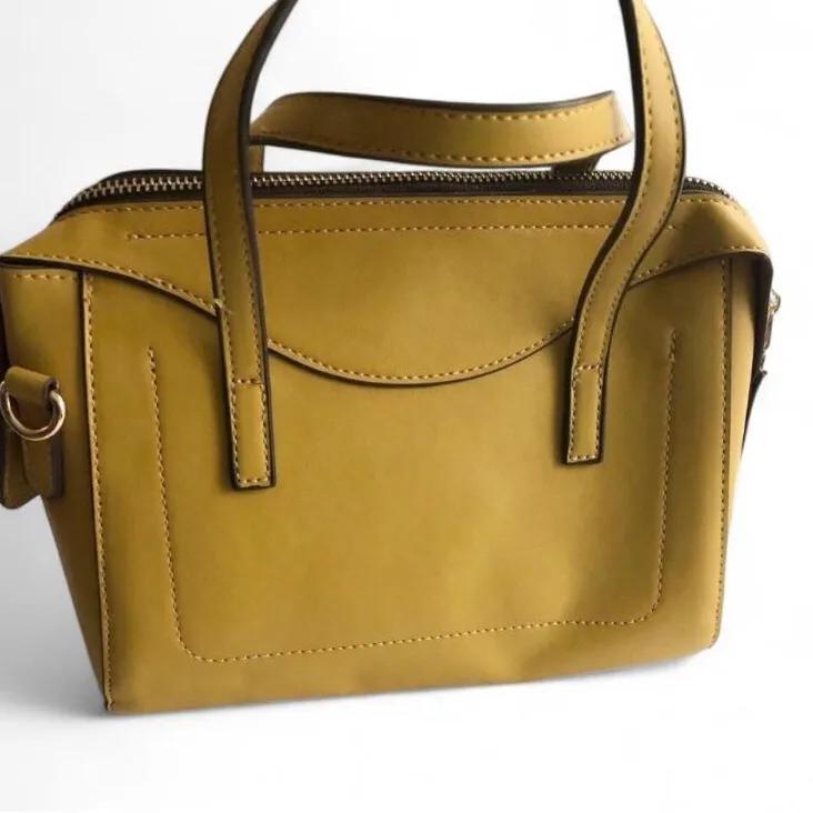 Nicole Lee Women’s Pink and Yellow Satchel Set - Image 3