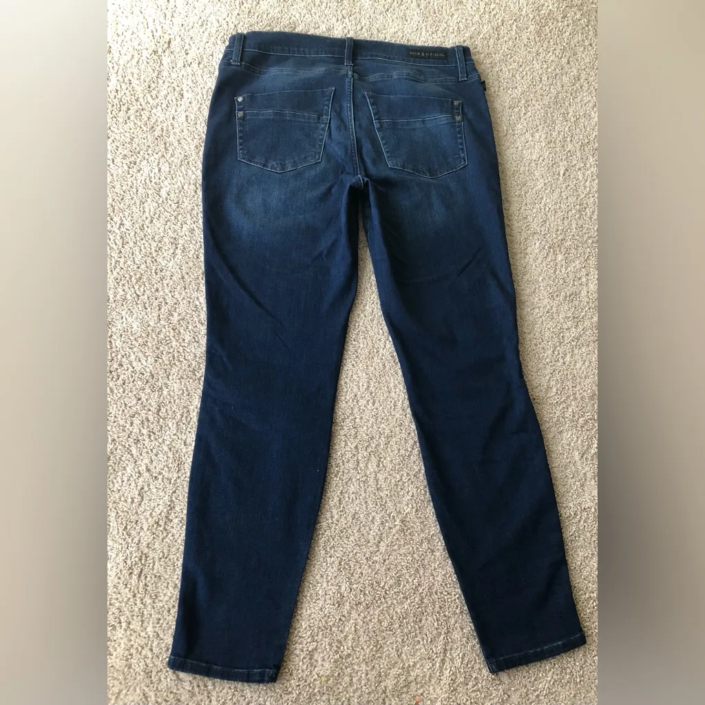 Rock & Republic Women’s kashmiere Indigo Denim Jeans with White Accents Size 16 - Image 2