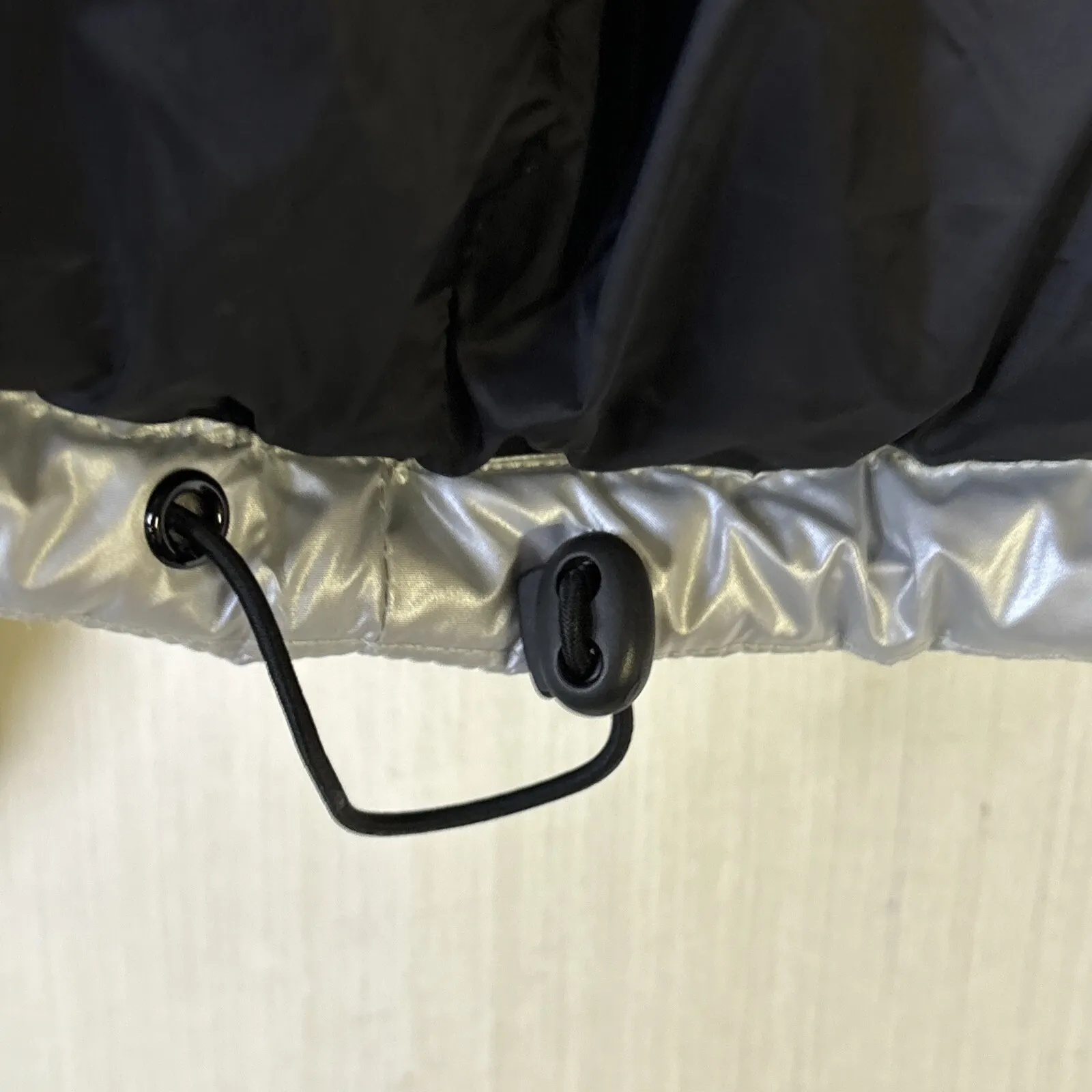 Levi Strauss Co Women's Puffer Jacket Sz XS Silver Color Block Winter Coat - Image 8