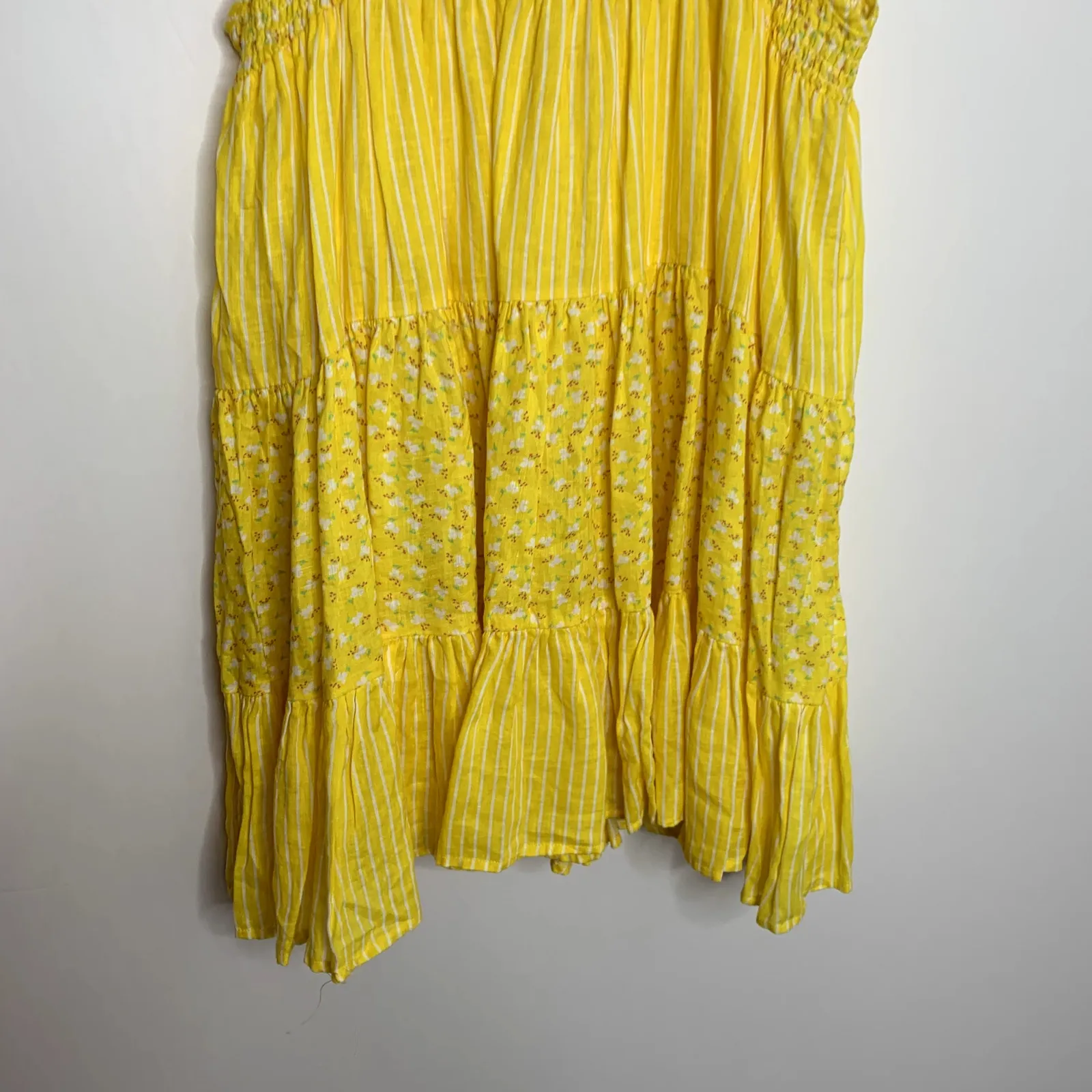 Solid & Striped The Parker Dress in Ditsy Floral Yellow Womens Medium - Image 3