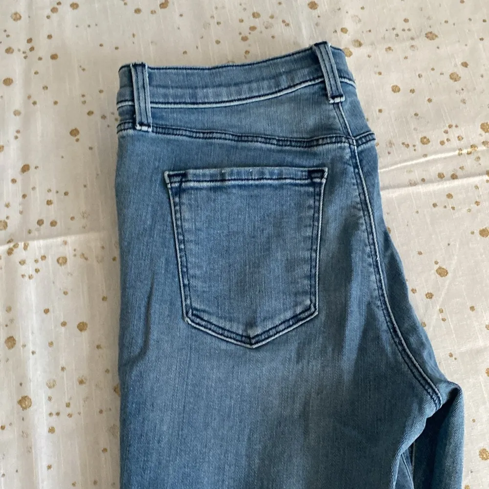 Womens Ruby High Rise Crop Jeans Size 26 Asymmetrical Hem
Patrio… - Image 9