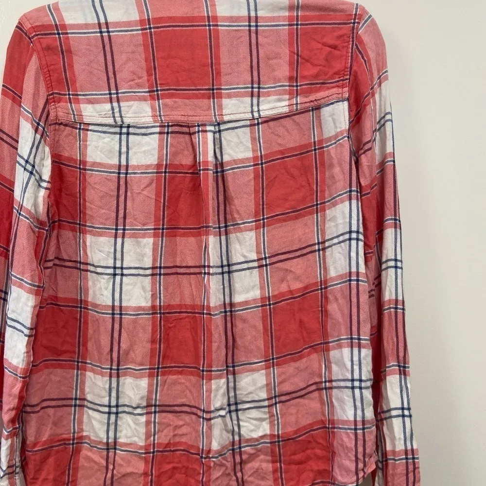 Abercrombie & Fitch Medium red flannel $40 White - Image 4