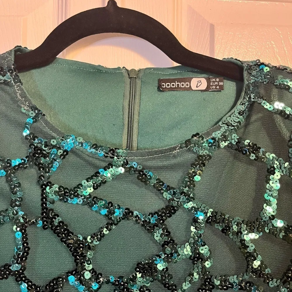 Green Sequin Boohoo Dress Size US 4 - Image 3