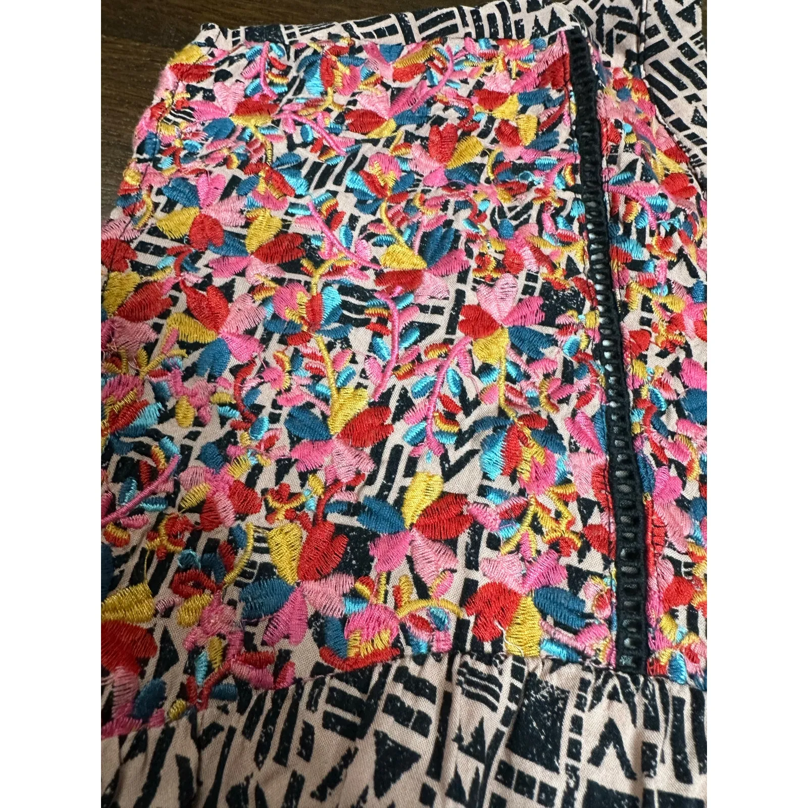 Savanna Jana Floral Embroidered Top Women Large Western Boho Southwest Peasant Brown - Image 8