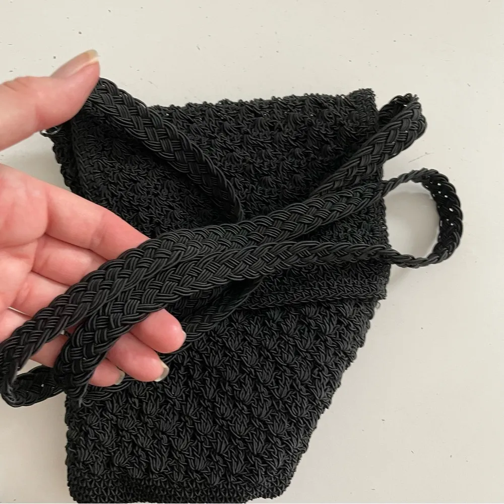 Crocheted Crossbody Purse Coin Pouch Zipper Closure Black Lightweight Small - Image 13