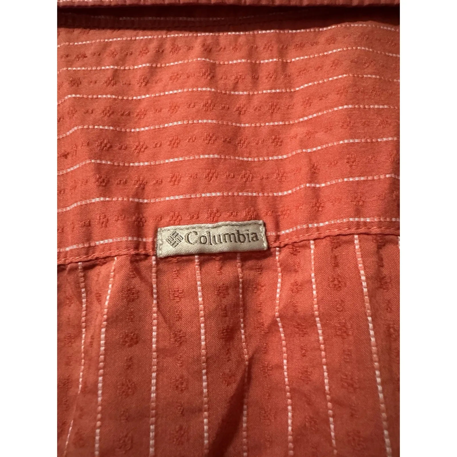 Columbia Women Size Medium Button Down Short Sleeve Shirt Lightweight Preppy - Image 12