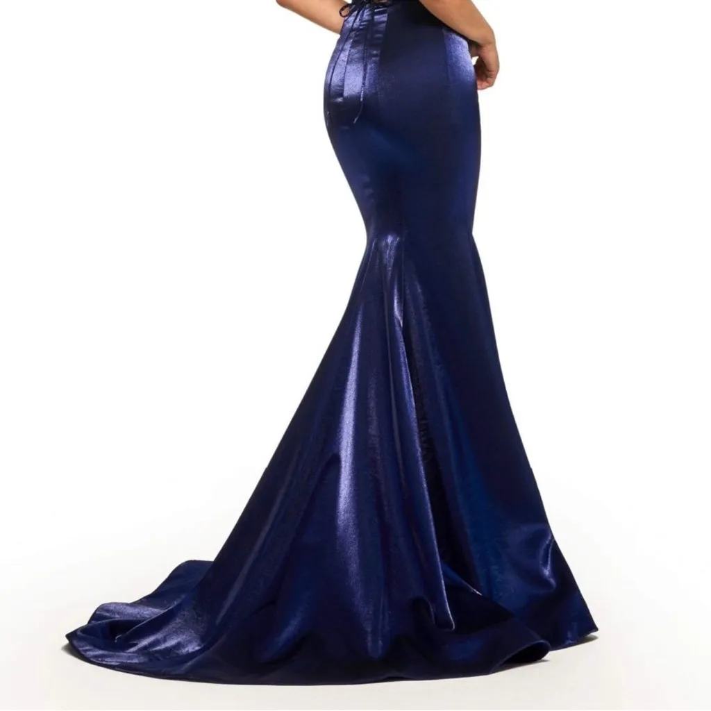 Sherri Hill Strapless Mermaid Lace Up Simple Prom Dress 52961 size 6 - Image 6