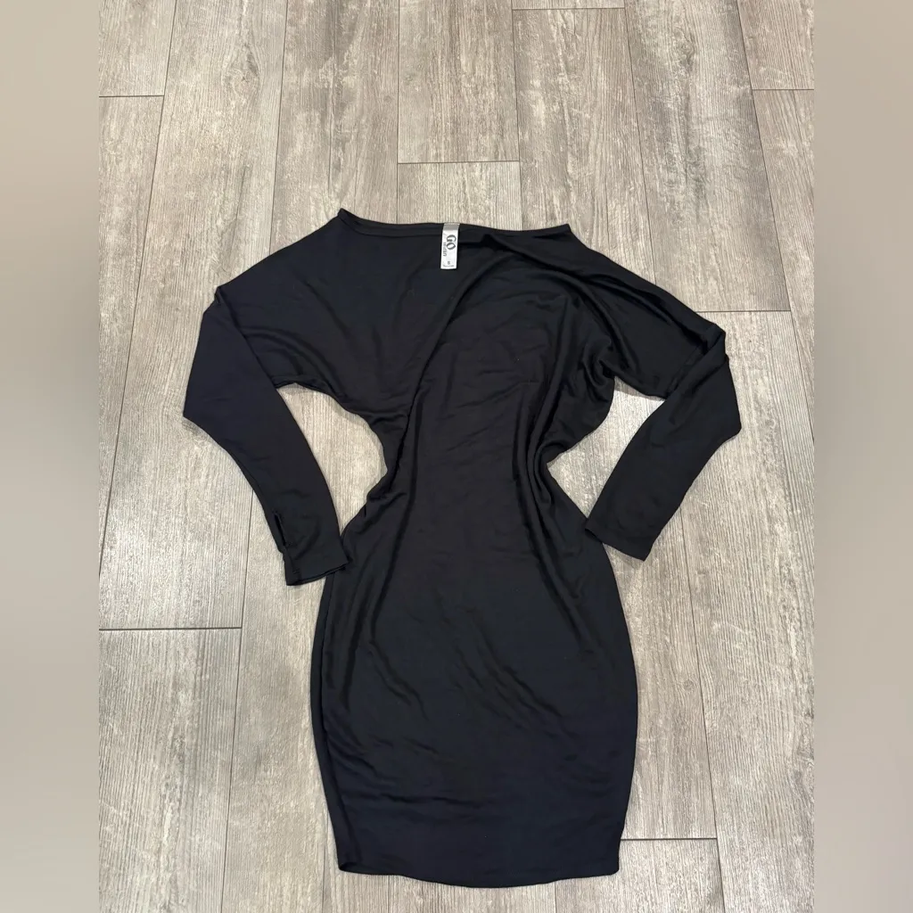 Go Couture Elegant Black One-Shoulder Dress - Image 2
