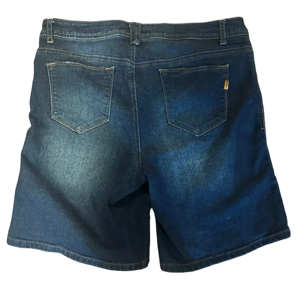 1822 Denim Dark Wash Lightly Distressed Denim Stretchy Shorts Size 14 - Image 3