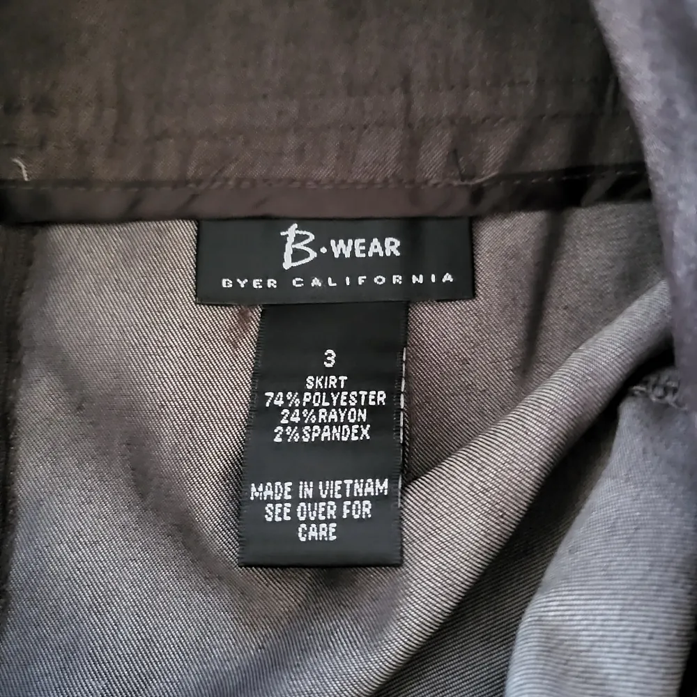 B Wear Byer California Gray Sailor Button Pencil Skirt Size 3 - Image 5