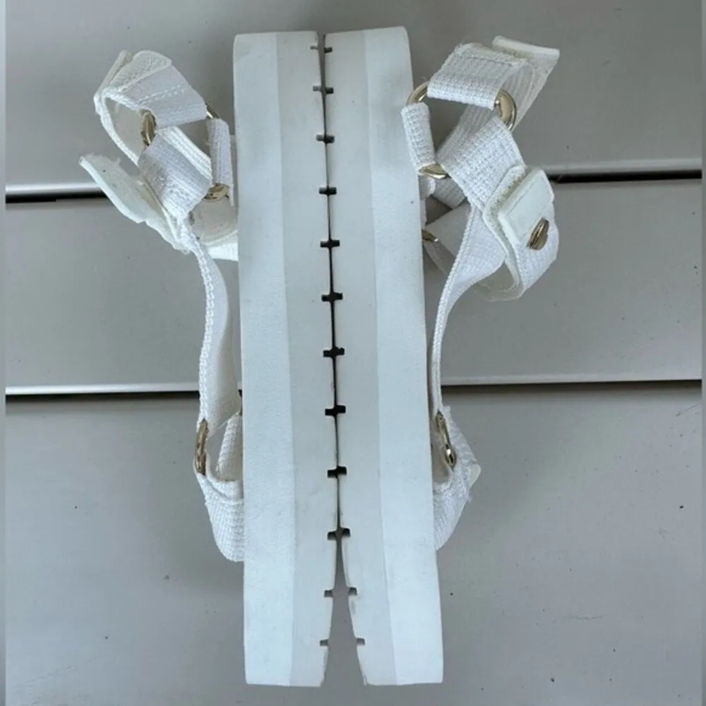 Stoney Clover Lane Women's Hook Loop Strappy White Summer Sandals 6 - Image 8