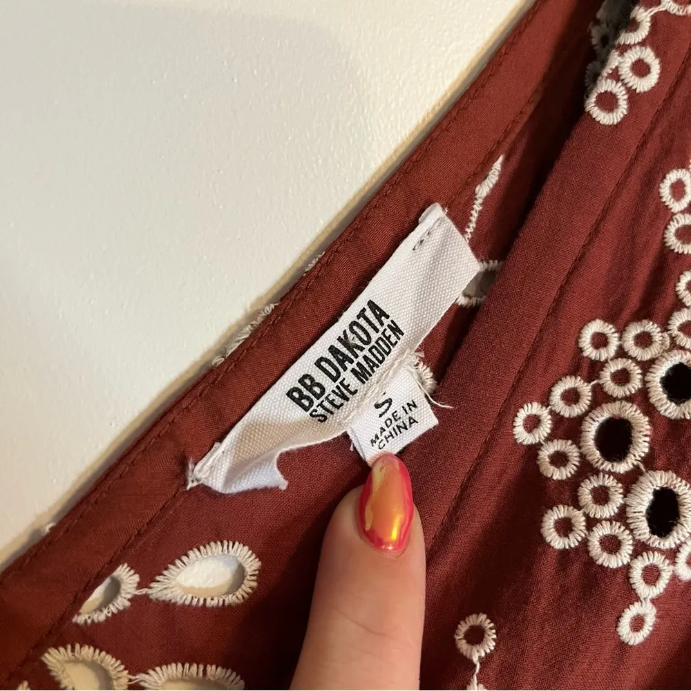 REVOLVE | BB DAKOTA | STEVE MADDEN | Wild Spirit Dress in Spiced Apple | Eyelets Brown - Image 9