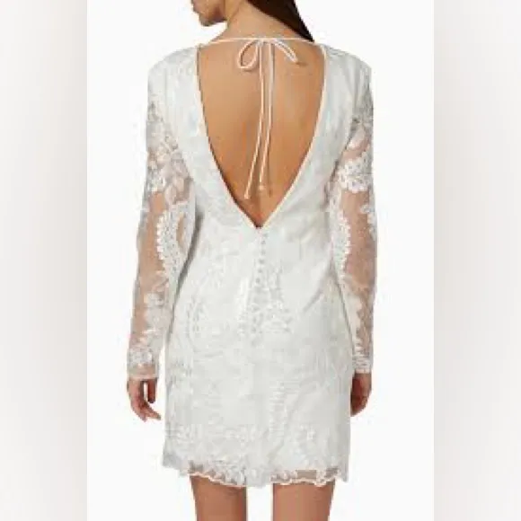 Elliatt White Lace Long Sleeve Dress - Image 2