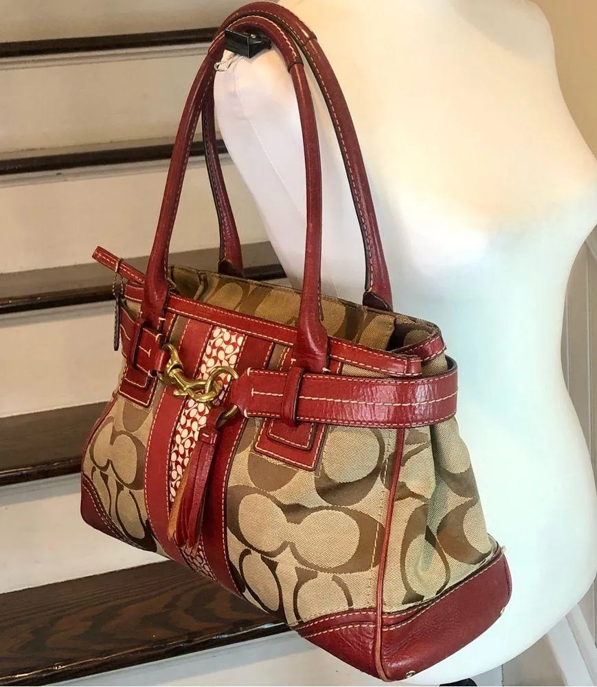 COACH Hampton Signature Logo Canvas Red Leather Shoulder Bag Rare - Image 4