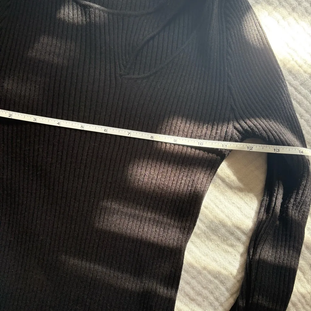 Zesica Black Ribbed Women's Blouse - Image 5