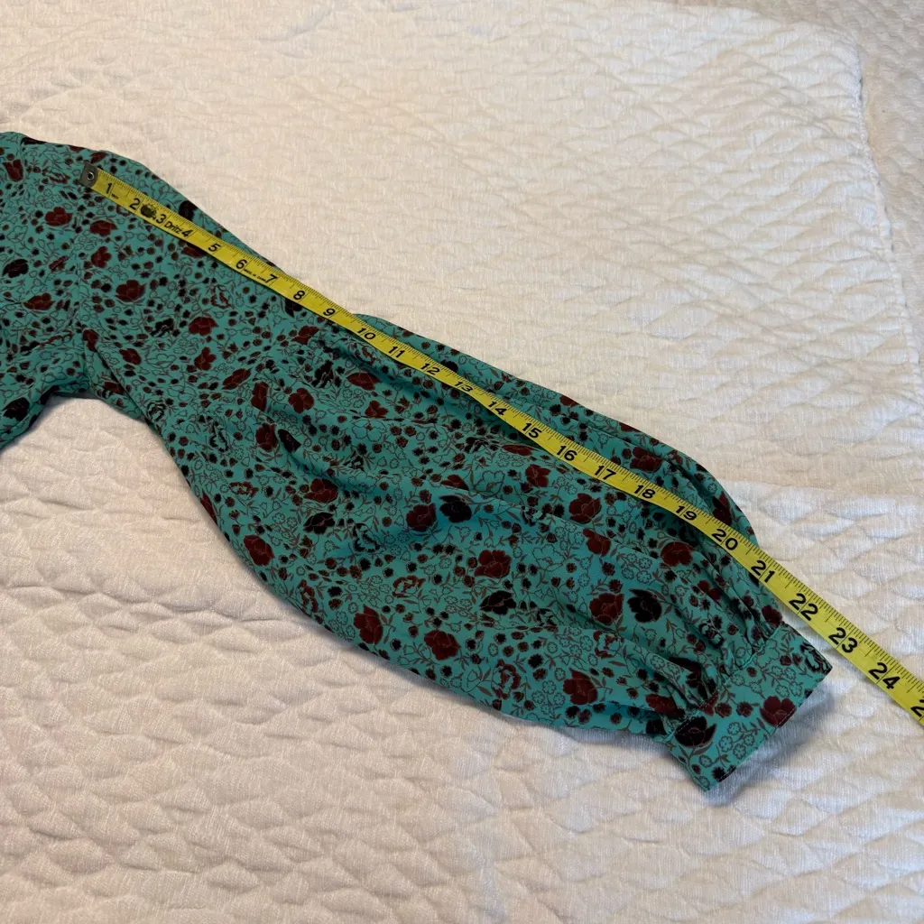 Free People Floral Blouse Women’s Size Small Green burgundy Office Boho Ruffle - Image 12