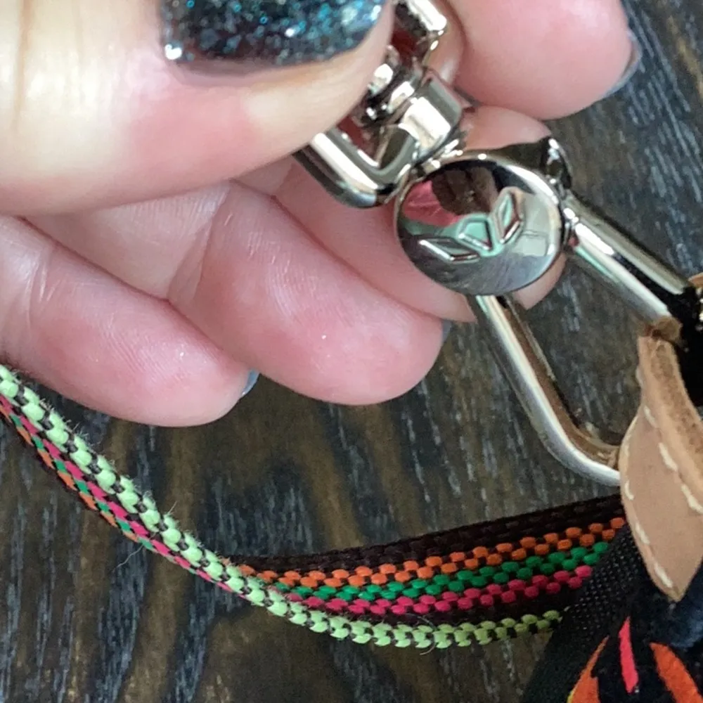 Consuela Rae Embroidered Midtown Crossbody NWT - Image 8