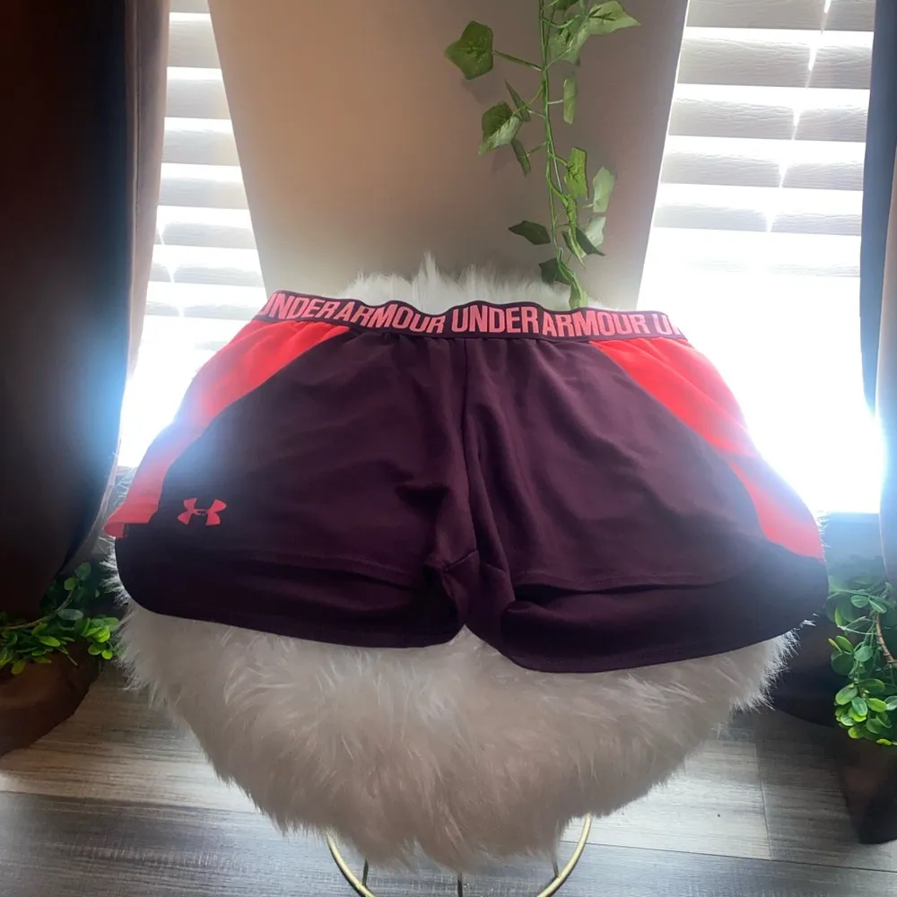 Under Armour Black and Pink Athletic Shorts Performance Fit - Image 9