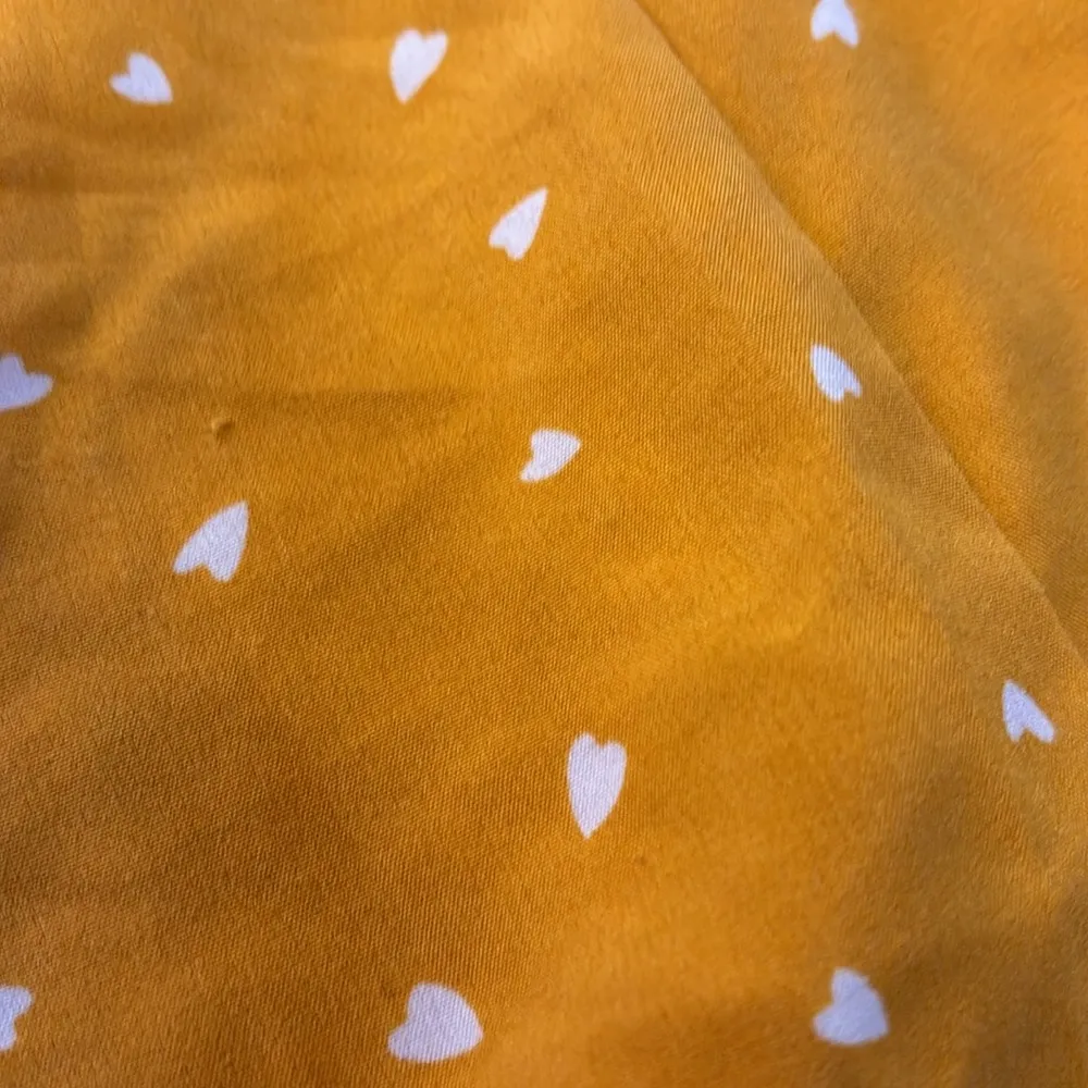 Heart print blouse in size L - Image 6
