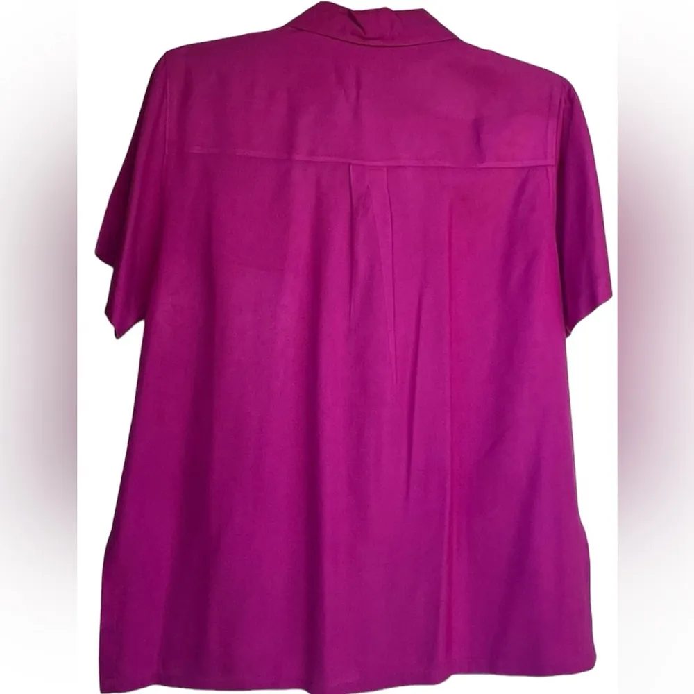 Amanda Smith Pure Silk Button up Blouse short sleeve side slits Fuchsia Size L - Image 2
