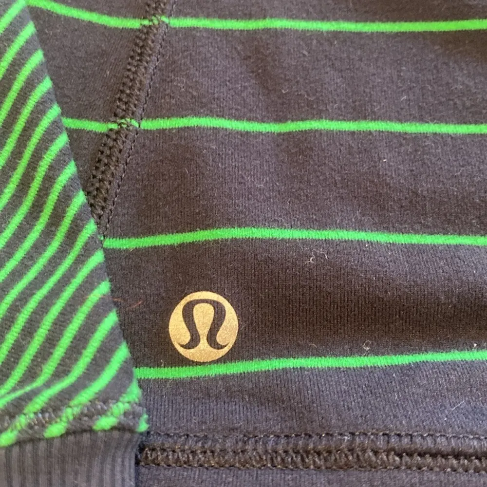 Lululemon Full Tilt L/S Slalom Stripe Inkwell Hyper Stripe Green Bean Inkwell 6 - Image 8