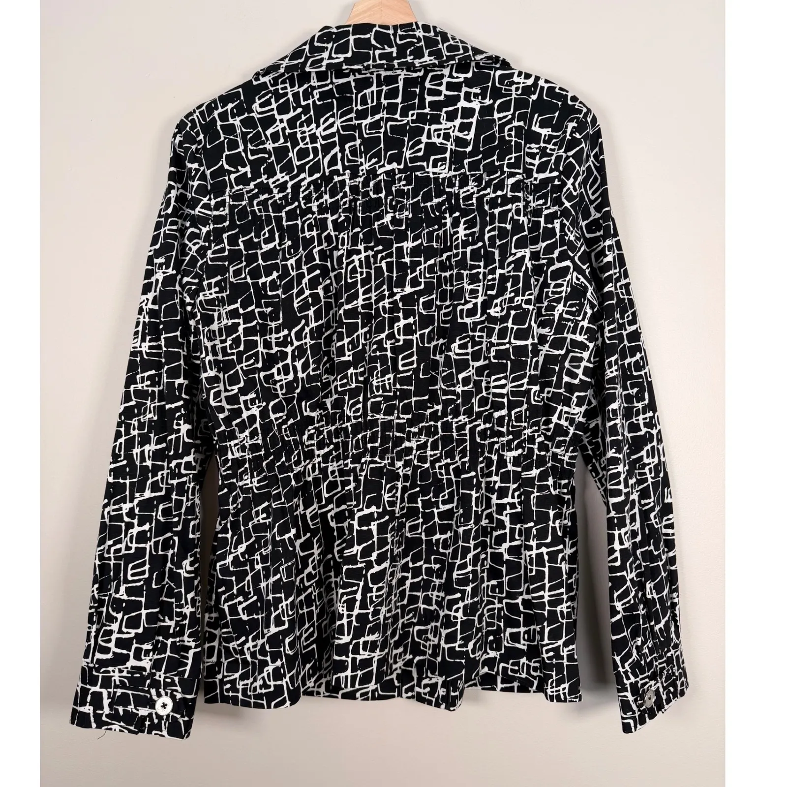 Laura Ashley Womens Black White Geometric Print Button Front Jacket Blazer Sz L - Image 2