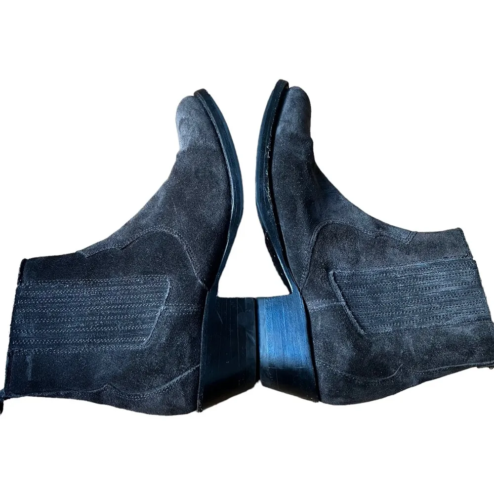 Frye Diana Pull On Chelsea Grey Suede Western Boots - Image 10