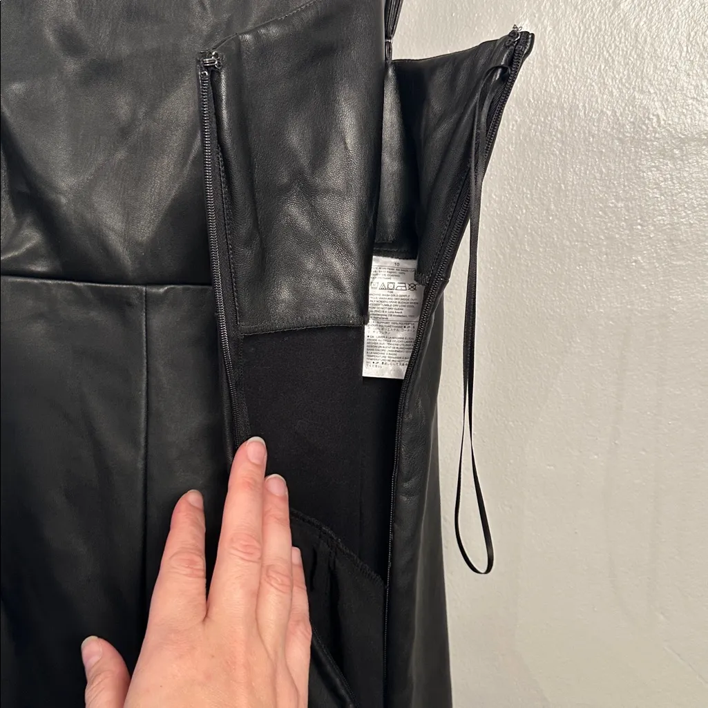 Banana Republic faux Leather Jumpsuit Black 10 - Image 9