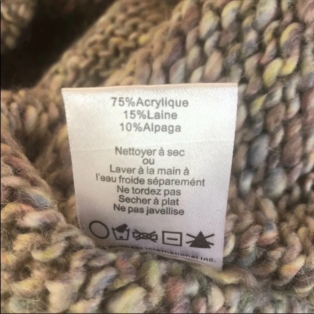 John + Jenn Micah Sweater - Image 8