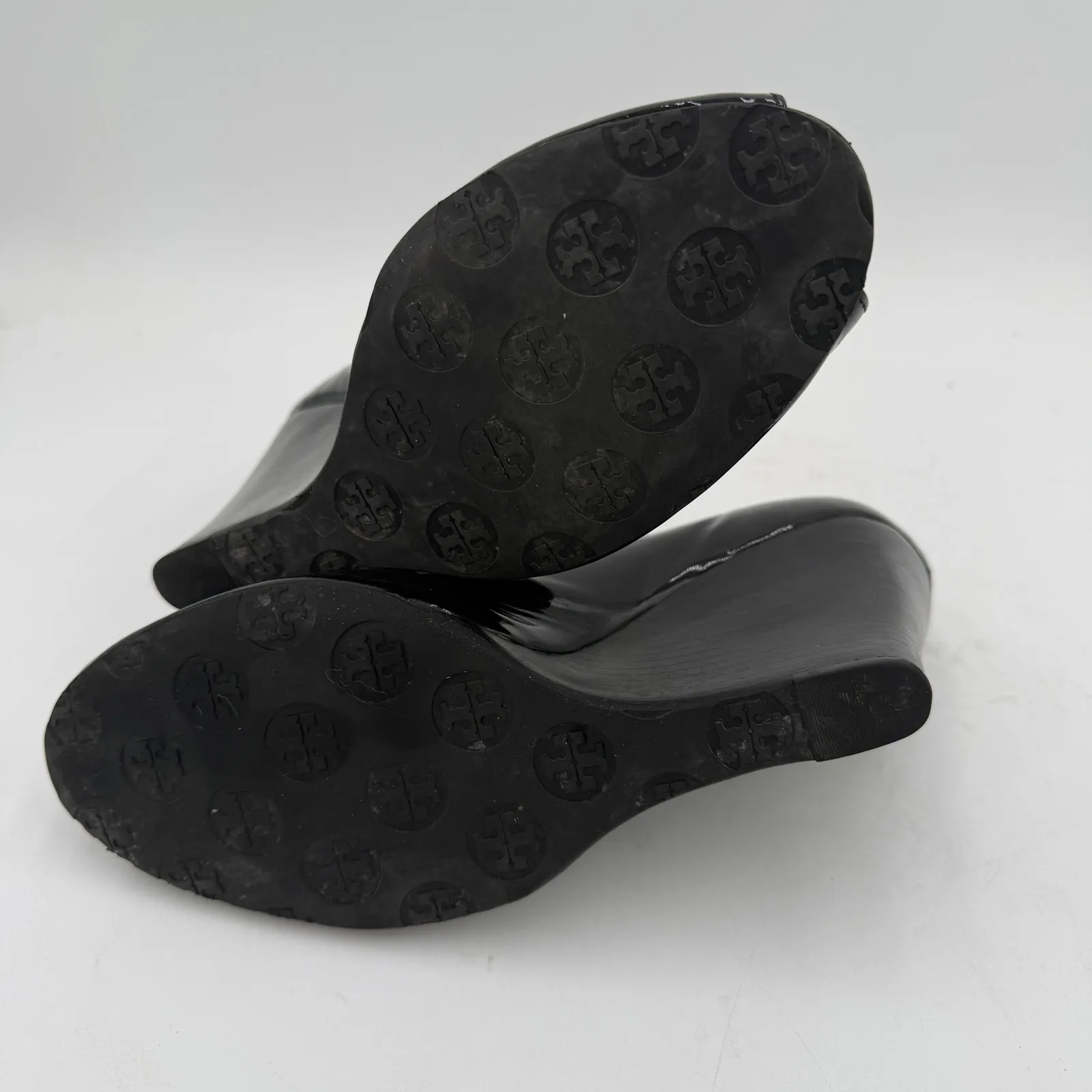 Tory Burch Black Patent Leather Julienne Wedge Peep Toe Heels Size 11 - Image 8