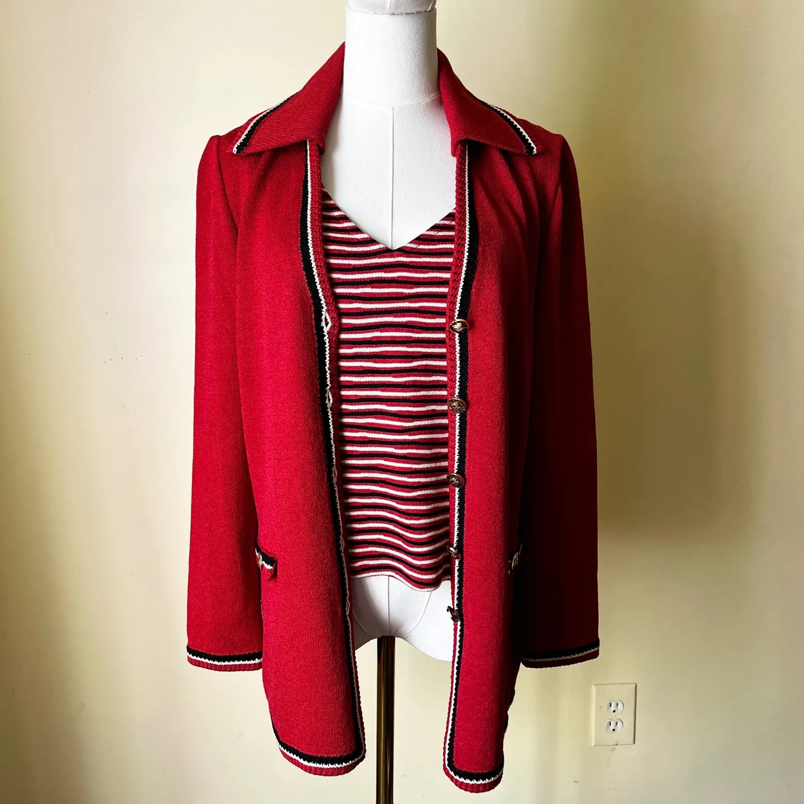 Y2K St. John Collection Red Knit Jacket & Striped Shell Set Small Santana Knit - Image 7
