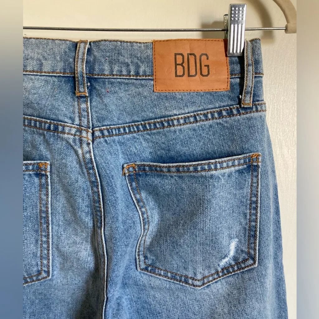 BDG Light Wash Ripped Cowboy Jean Chewed Up Raw Hem Denim Jean #Br - Image 9