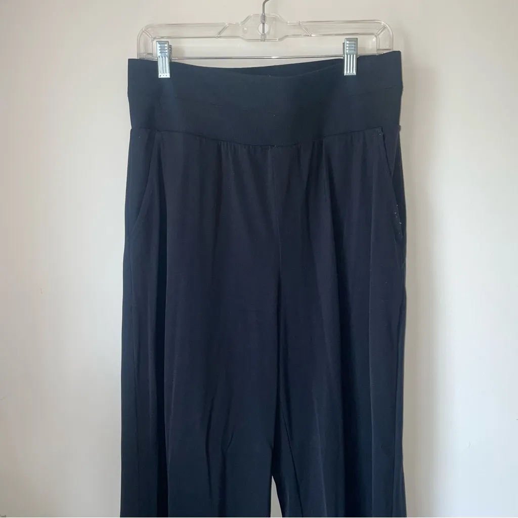 Lou & Grey Luvstretch Wide Leg Pants - Image 5