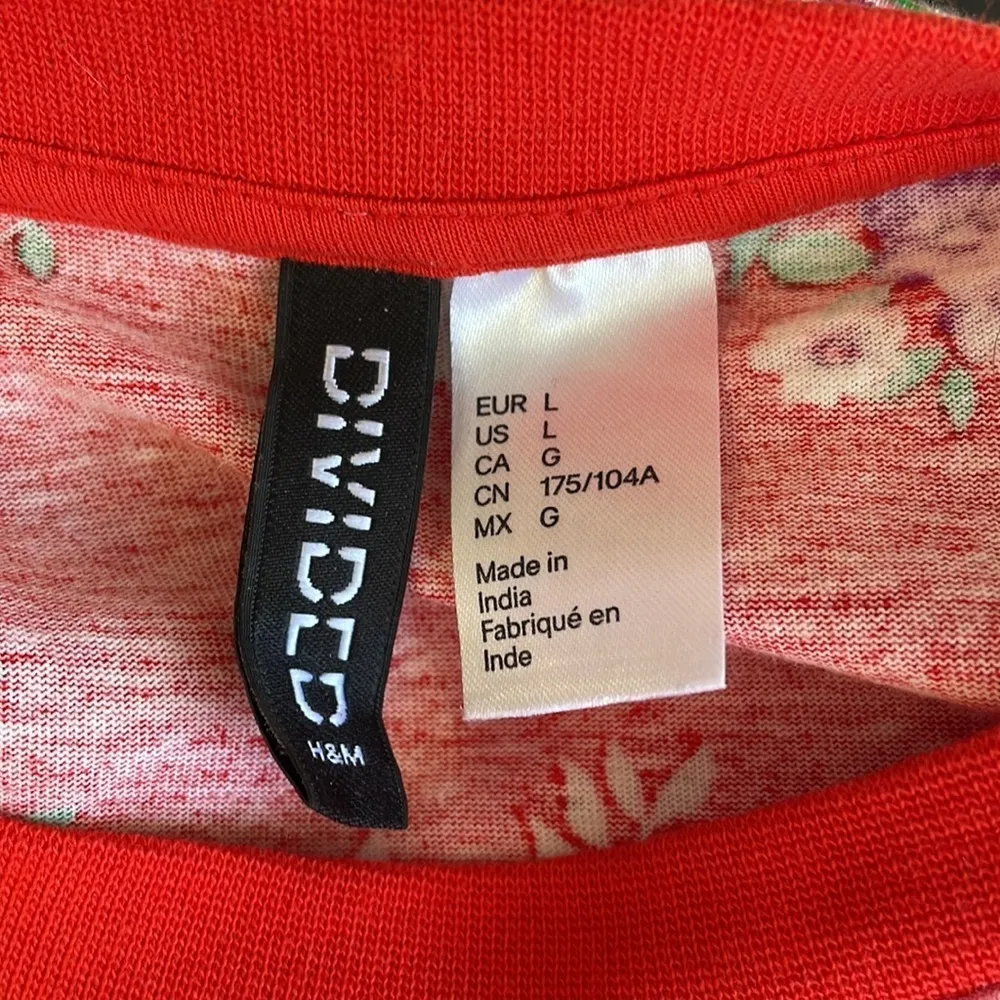 Divided Floral Cropped Tie Top - Image 4