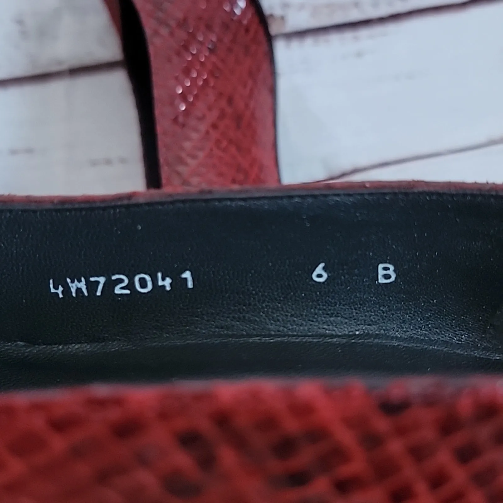 80s Vintage Stuart Weitzman Cherry Red Snakeskin Embossed Leather Heels Size 6 - Image 8